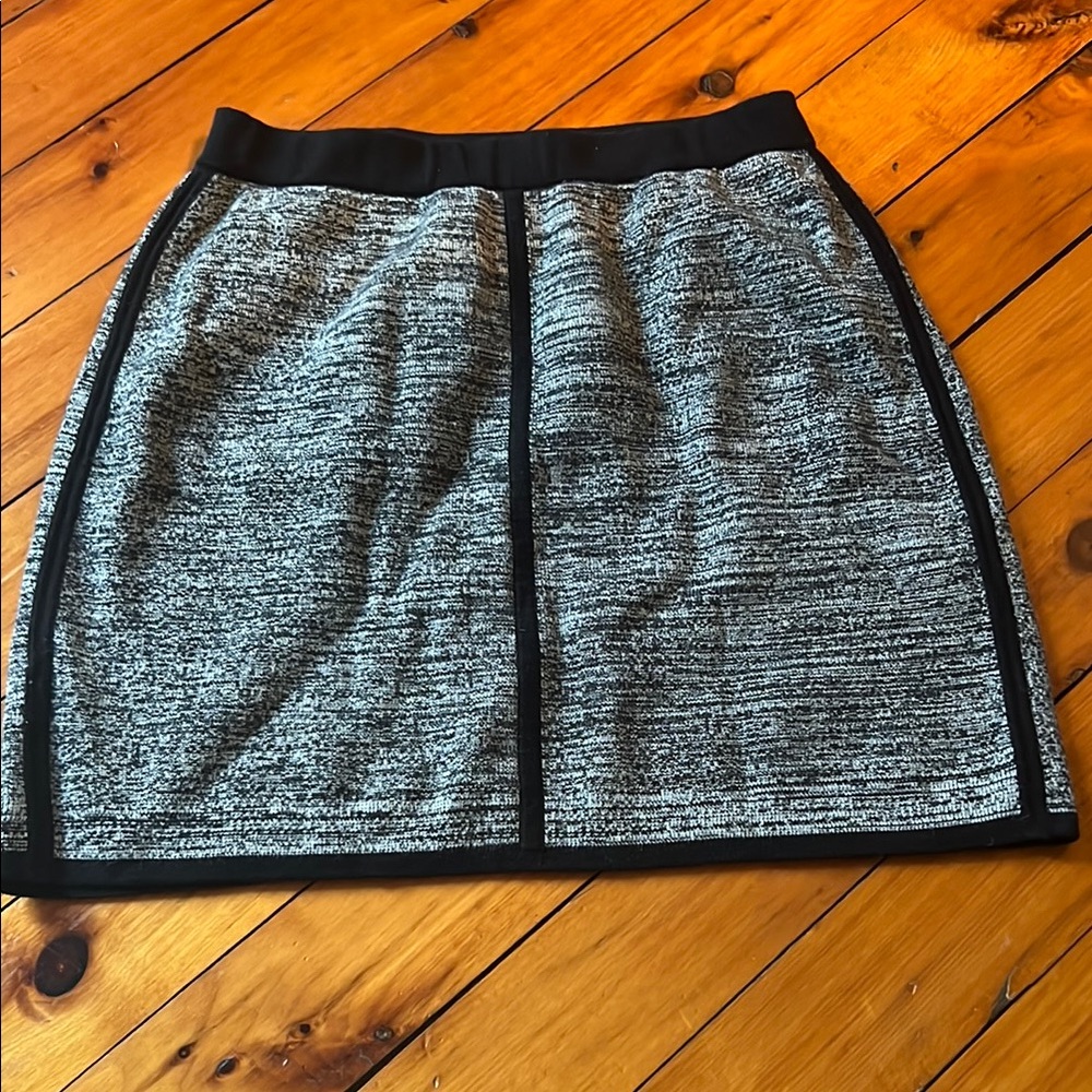 Ann Taylor Gray and Black Mini Skirt